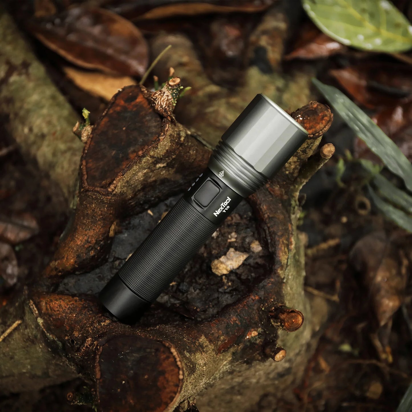NexTool - High Performance Flashlight  T10