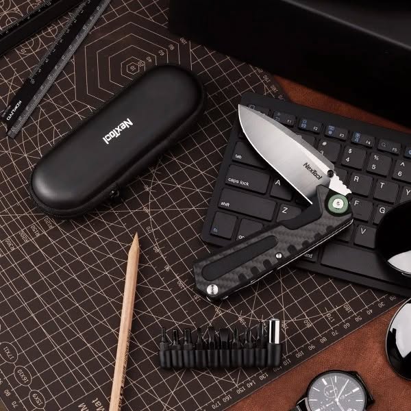 NexTool-Multi-Functional-Folding-Knife-Outdoor-EDC-Knife-with-Screwdriver-Set-3